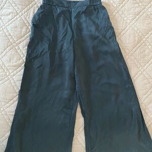 Lunya washable silk pants with side slits